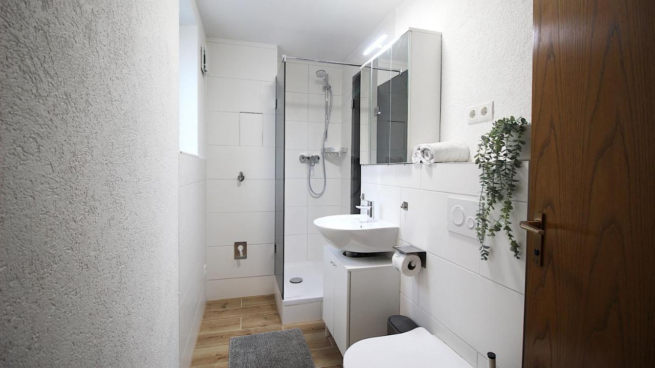 Modern Apartments In Wurzburg, Near University Hospital, Free Parking Ngoại thất bức ảnh