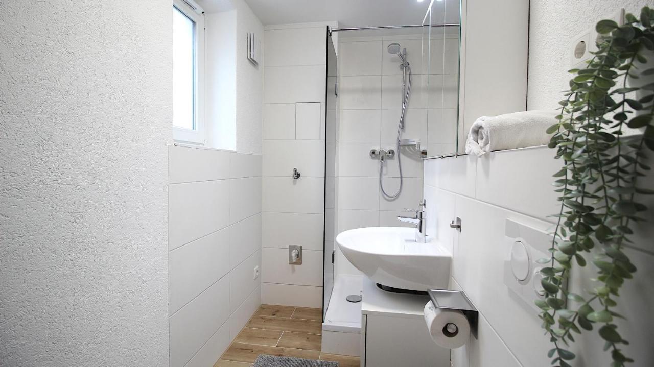 Modern Apartments In Wurzburg, Near University Hospital, Free Parking Ngoại thất bức ảnh